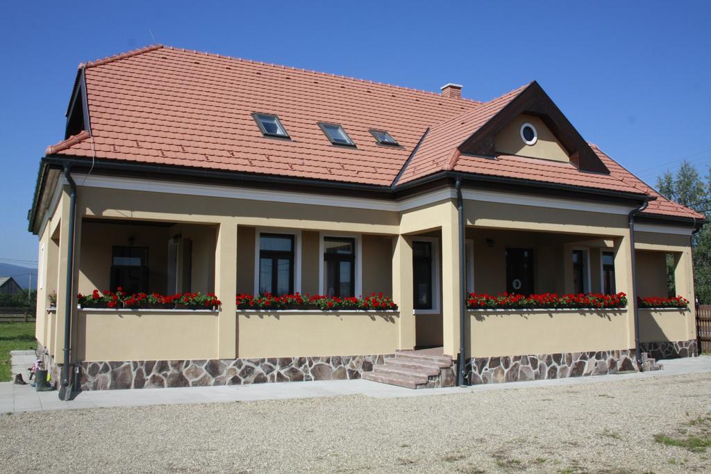 Pensiune Agroturistica Horvath-Kert Borzont Extérieur photo
